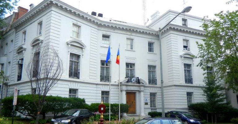 Un angajat al Ambasadei României la Washington a fost diagnosticat pozitiv cu coronavirus (POLITICĂ)