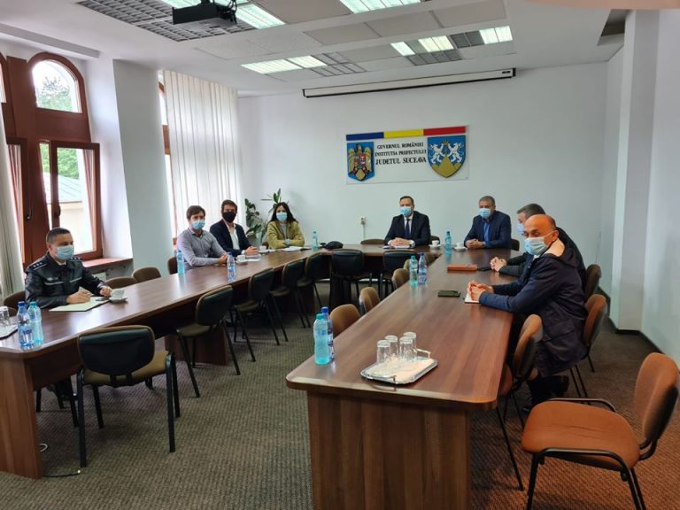 O echipă de jurnaliști francezi a venit la Suceava pentru a realiza un documentar despre numeroasele accidente rutiere din județ