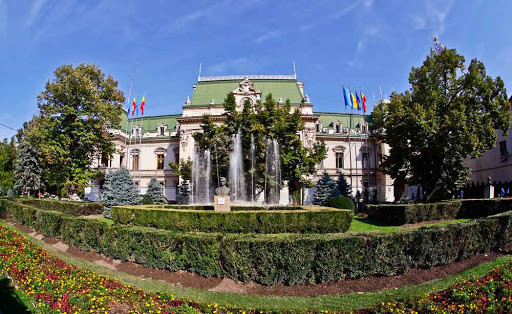Nepotismul este la el acasă în Primăria Iași. 51 de familii angajate la această instituție (NAȚIONAL)