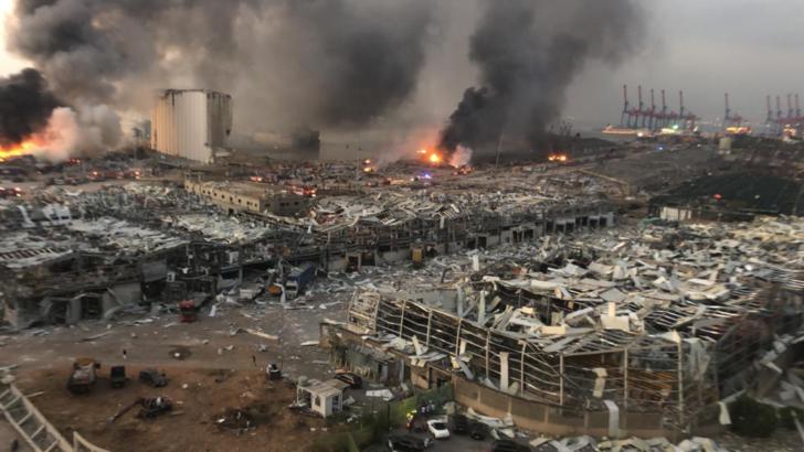 Peste 200.000 de oameni au rămas fără locuințe în urma exploziei puternice din Beirut (INTERNAȚIONAL)