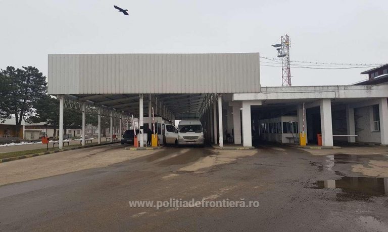 Aproape 100.000 de persoane au traversat granițele României în ultimele 24 de ore (POLITICĂ)