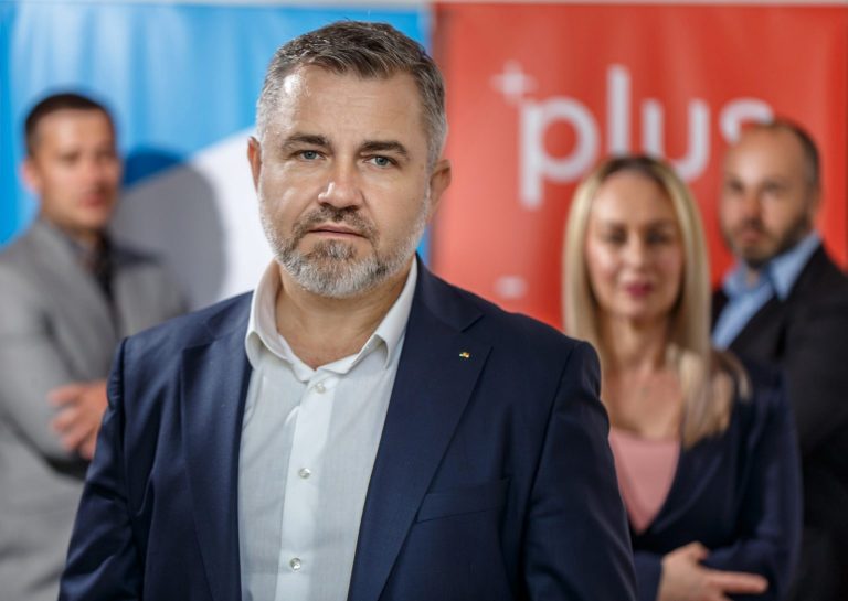 Senatorul Gheorghiță Mîndruță, noul președinte al organizației județene USR PLUS Suceava: „Vreau să fac din filiala USR PLUS Suceava o filială performantă, în care să predomine meritocrația, bunul – simț și profesionalismul”