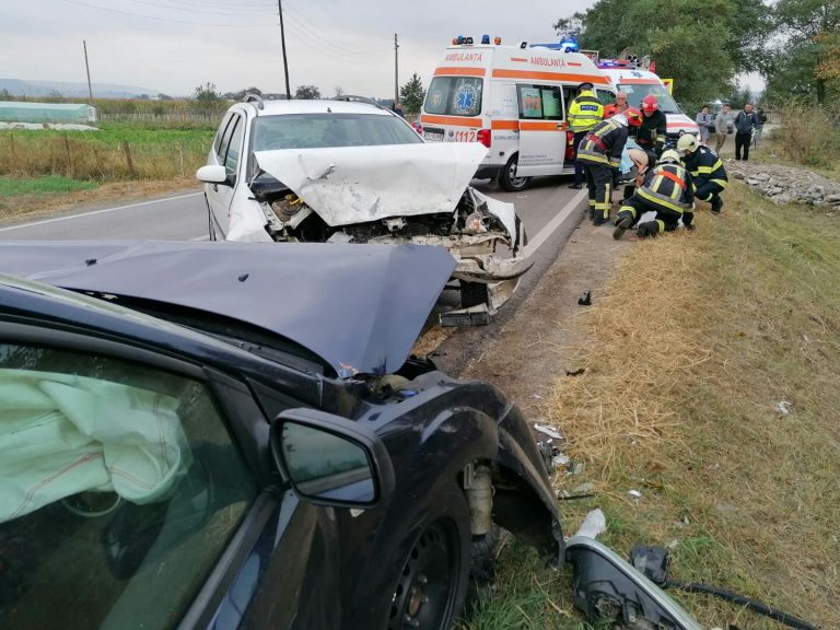 FOTO Accident mortal produs la Milișăuți. Un bărbat de 68 de ani și-a pierdut viața, iar alte 4 persoane au fost rănite