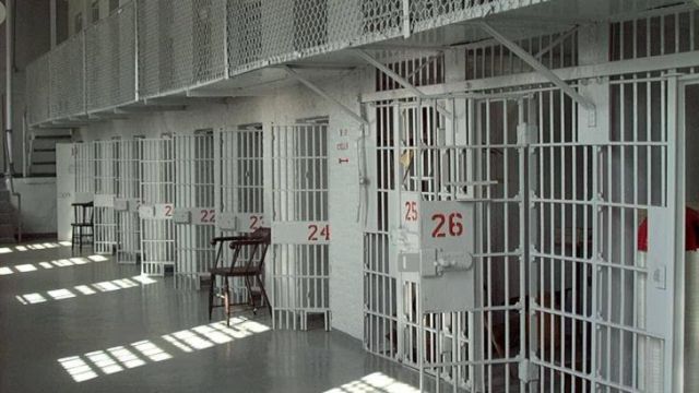 Un bărbat din Marginea a ajuns la închisoare după ce a produs un accident și a refuzat recoltarea de probe biologice de sânge