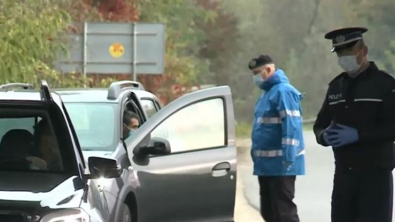 Polițiștii atrag atenția asupra persoanelor care revin în țară și trebuie să intre în carantină