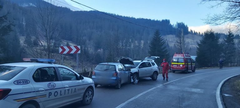 FOTO Pompierii din noul punct de lucru de la Crucea au avut o primă intervenție la un accident produs pe raza comunei
