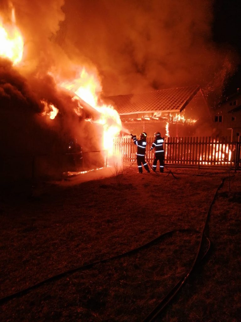 Incendiu izbucnit într-o gospodărie din Berchișești de la un boiler