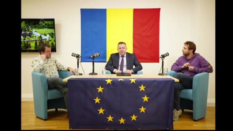 VIDEO Dezbatere între Ștefan Voloșeniuc, candidat independent pentru funcția de senator de Diaspora, Costel din serialul „La Bloc” și comediantul Radu Isac