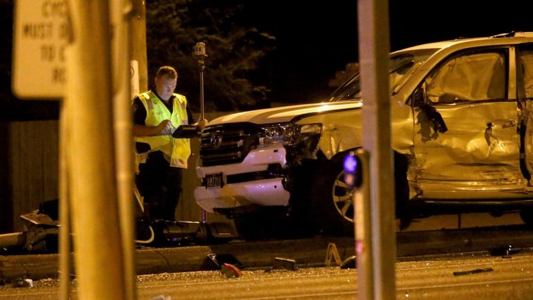 Cuplu spulberat de o mașină condusă de un tânăr drogat, care a furat autoturismul. Femeia urma să devină mamă în câteva luni (INTERNAȚIONAL)