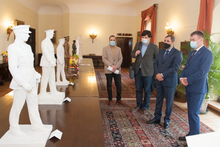FOTO Ministerul Culturii va finanța realizarea statuii Regelui Mihai I, cu ocazia a 100 de ani de la nașterea acestuia