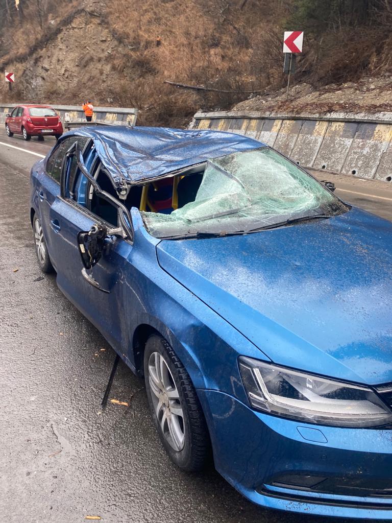 UPDATE FOTO Femeia rănită în accidentul de la Iacobeni a murit