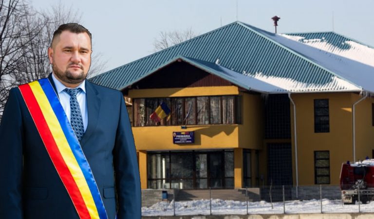 Primarul Radu Reziuc transmite tuturor femeilor un „La mulți ani”, sănătate și zâmbete cu ocazia zilei de 8 Martie!