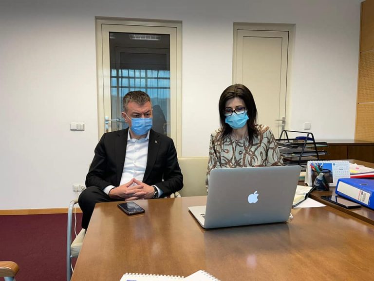 Ministrul Culturii Bogdan Gheorghiu a luat parte la întâlnirea grupului de lucru pentru regândirea măsurilor de sănătate publică în sectorul cultural – creativ