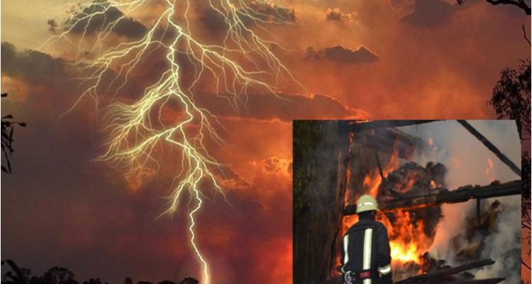 Un grajd din Vatra Dornei a fost distrus după ce a fost lovit de un trăsnet
