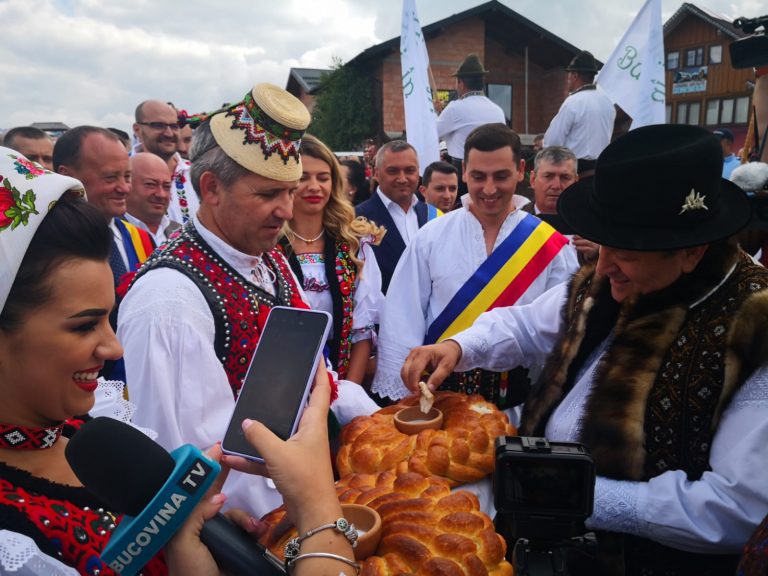 VIDEO FOTO Gheorghe Flutur la „Hora de la Prislop”: „Era nevoie de acest eveniment pentru a promova Bucovina și Maramureșul”