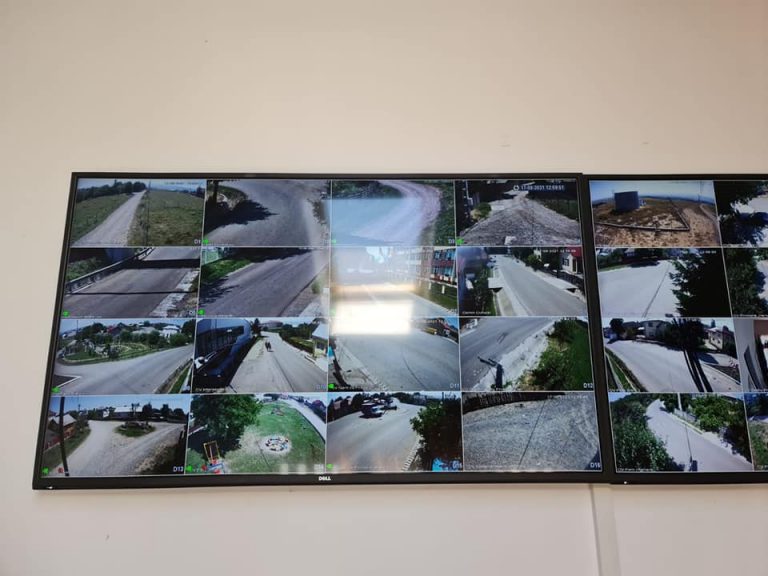 FOTO 23 de camere video au fost amplasate în cele mai importante zone ale comunei Berchișești: „Siguranţa şi integritatea cetăţenilor este o prioritate a Primăriei Berchişeşti