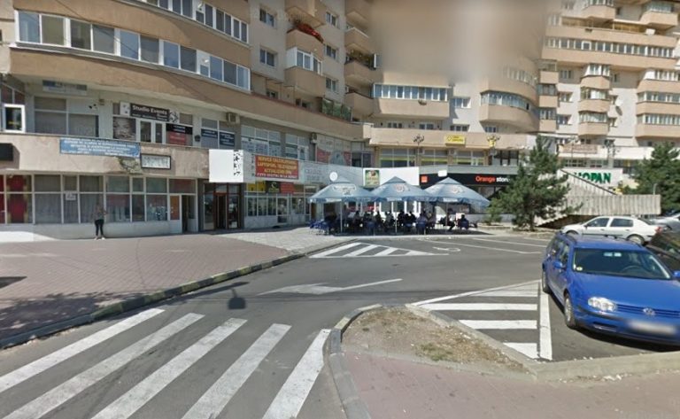 Doi bețivi s-au bătut pe terasa crâșmei „în Gang” din George Enescu
