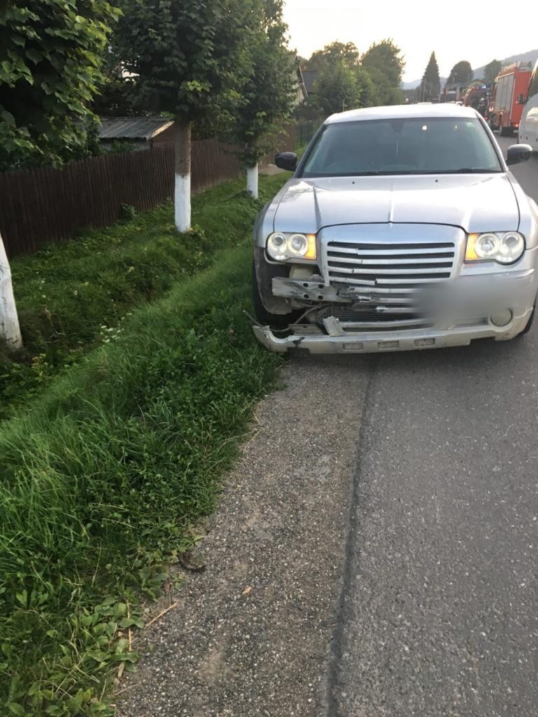 FOTO Autorul accidentului produs în fața benzinăriei Forestbrod din Falcău a fost reținut de polițiști