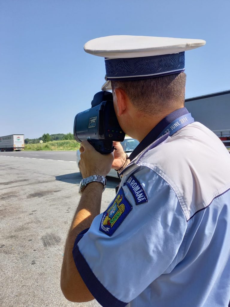 Șoferii suceveni vor fi „vânați” zilnic de peste 100 de polițiști înarmați cu radare care vor fi prezenți pe toate șoselele din județul nostru