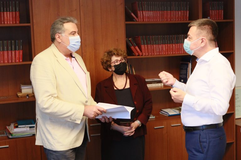 Ministrul Culturii Bogdan Gheorghiu l-a numit pe Adrian Cioroianu în funcția de manager interimar al Bibliotecii Naționale a României