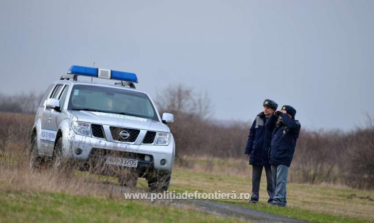 Patru algerieni au fost opriți la Falcău și Izvoarele Sucevei din drumul lor ilegal spre vestul Europei