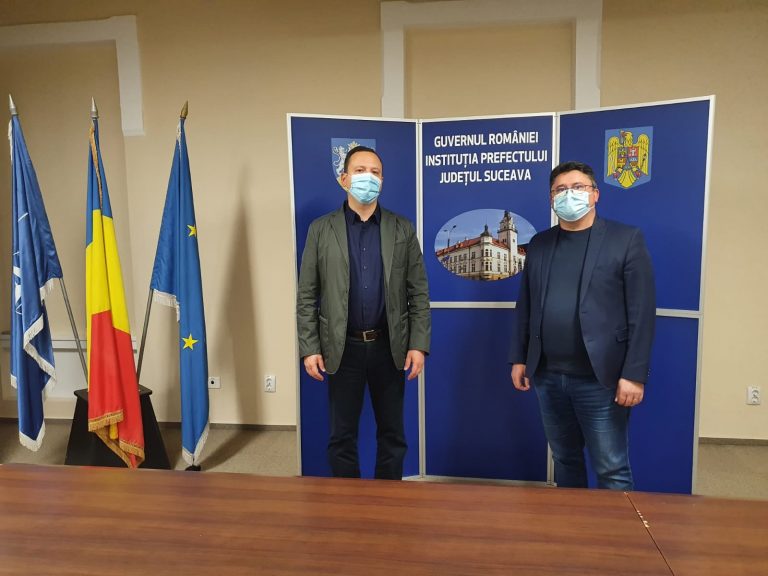 Prefectul Alexandru Moldovan i-a mulțumit deputatului Ghervazen Longher pentru sprijinul acordat de Polonia spitalelor din județ în lupta cu coronavirusul