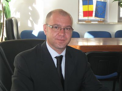 Directorul CAS Suceava infirmă informațiile conform cărora s-a pus sechestru pe sediul instituției: „Activitatea instituției noastre nu a fost afectată în nici un fel și în acest moment nu este instituit sechestru asupra bunurilor CAS”