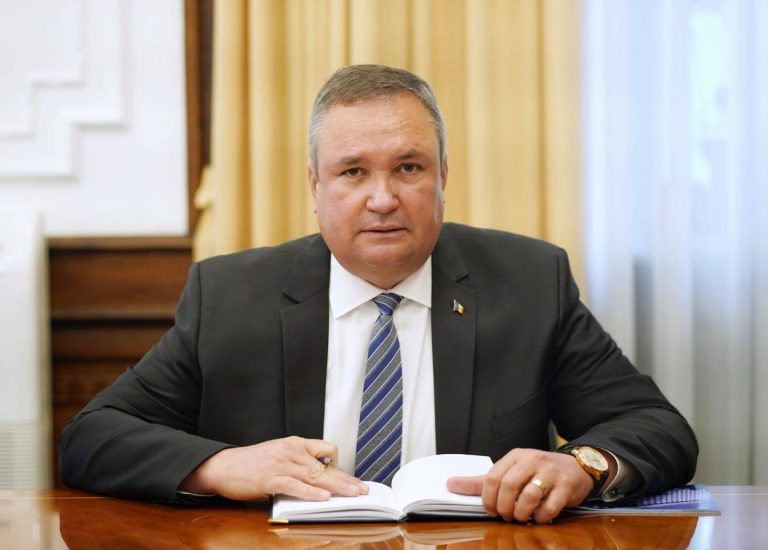 Mesajul prim-ministrului Nicolae Ciucă, de Ziua Bucovinei: „Frumusețea aparte a Bucovinei, tradițiile încă vii, valorile culturale și toată încărcătura istorică a acestor locuri ne încântă sufletul, fac parte din identitatea noastră ca români și ne reprezintă în fața întregii lumi”