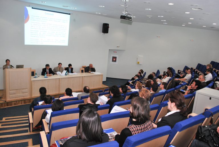 Studenții de la USV revin fizic la cursuri începând de luni