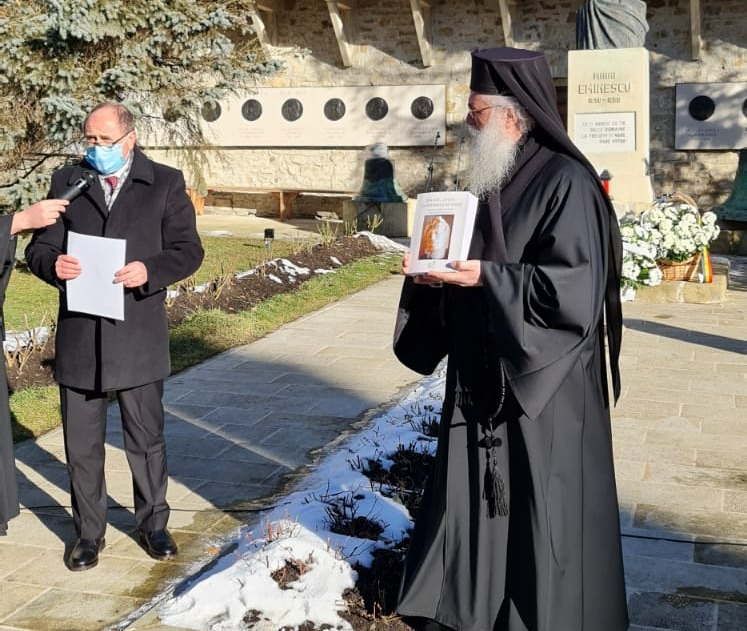 FOTO Scriitoarea Mihaela Albu a câștigat „Premiul de excelență Mihai Eminescu” la cea de-a XXXI-a ediție a Festivalului literar „Mihai Eminescu”