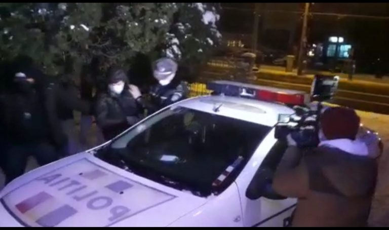 VIDEO Căvjăneanul care a comis jaful armat de la cafeneaua din Iaslovăț a fost reținut de polițiști