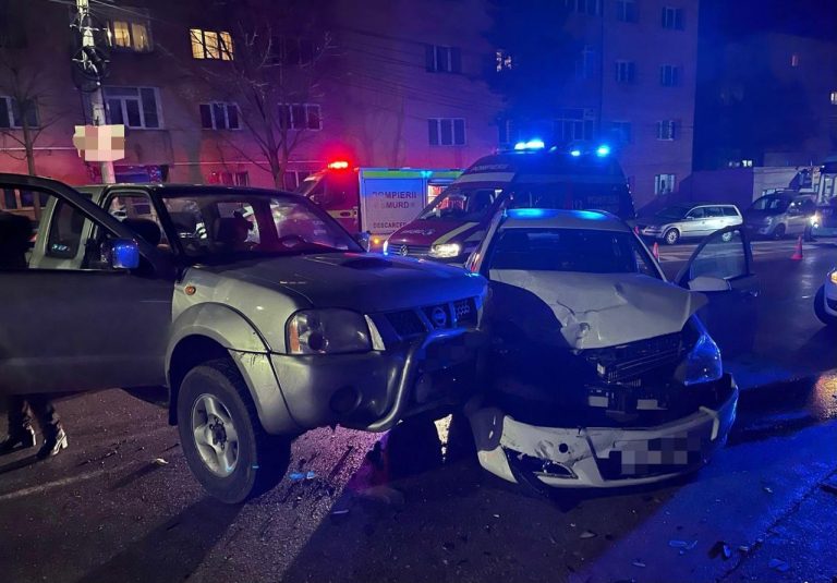 FOTO Accidentul din Burdujeni a fost produs de o șoferiță din Șcheia care a ignorat indicatorul „STOP”
