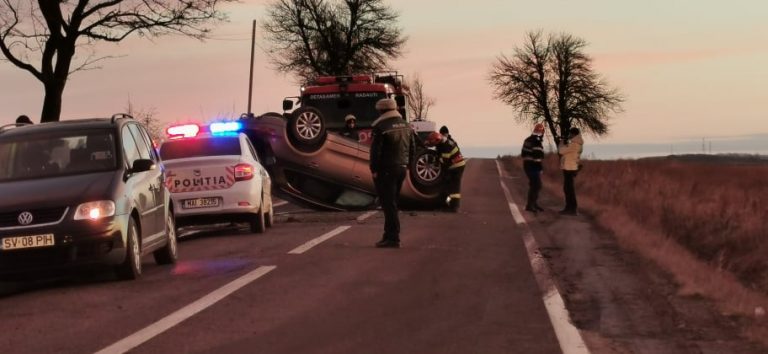 FOTO Accidentul de la Iaslovăț a fost produs de un carantinat beat și fără permis care s-a urcat la volanul unei mașini fără cauciucuri de iarnă