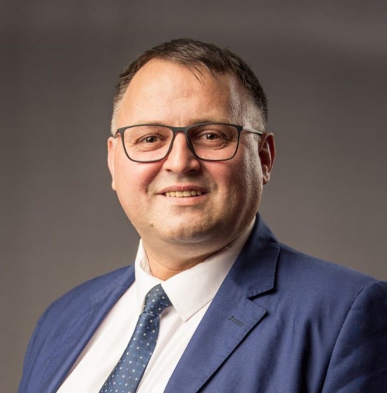 Cristian Șologon va depune mâine jurământul în calitate de subprefect al județului Suceava