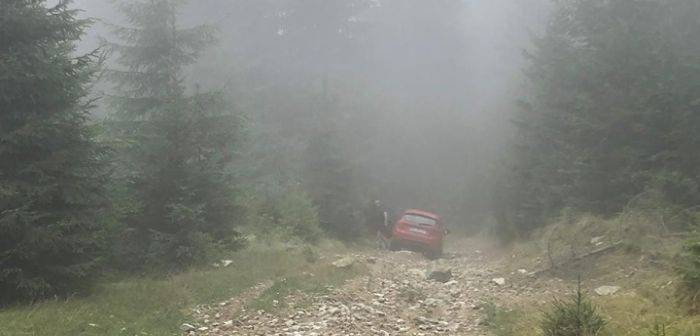 Un șofer din Galați, care se întorcea acasă din Italia, s-a rătăcit cu mașina, cu tot cu GPS, la Panaci