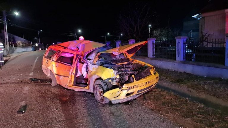 FOTO Un individ beat și fără permis a produs un accident rutier la Moara