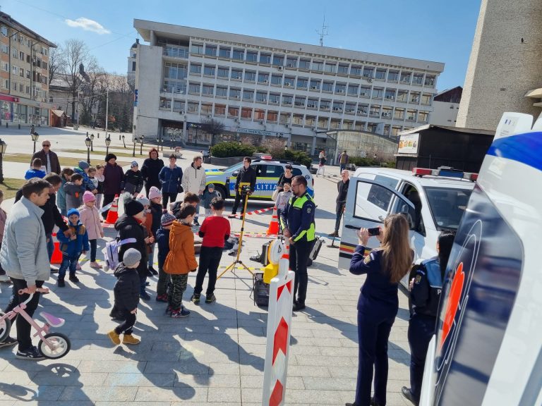 VIDEO FOTO Activități desfășurate de polițiștii suceveni la 200 de ani de la înființarea Poliției Române