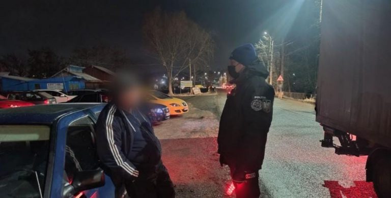 Un sucevean a vrut să plece pe front după ce s-a certat cu soția. Polițiștii din Vama Siret i-au întocmit un dosar penal
