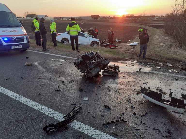 FOTO Accidentul de la Siret din această dimineață a fost produs de o ucraineancă care a intrat cu mașina pe contrasens