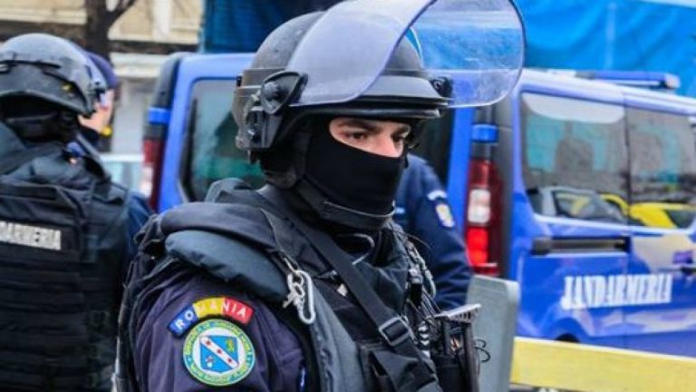 Peste 100 de jandarmi suceveni vor asigura măsurile de ordine publică dispuse de Ziua Internațională a Muncii