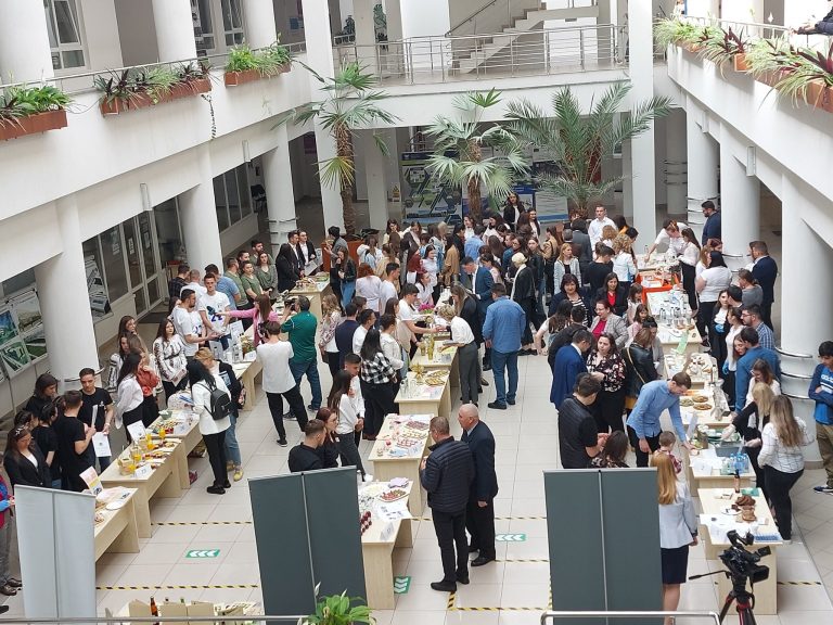 FOTO Facultatea de Inginerie Alimentară din cadrul USV a organizat cea de-a III-a ediție a concursului FIA Food Fest
