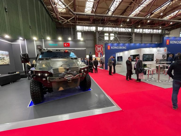 FOTO Senatorul George Mîndruță a luat parte la deschiderea celei mai mari expoziții de tehnică militară, aeronautică și securitate din estul Europei, Black Sea Defense and Aerospace – BSDA 2022