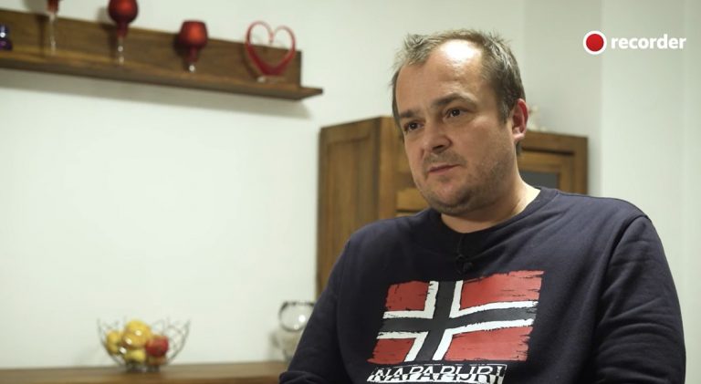 VIDEO Reportaj RECORDER. Contrabandiștii de țigări își desfășoară activitatea nestingheriți la granița dintre județul Suceava și Ucraina, sprijiniți de polițiștii de frontieră