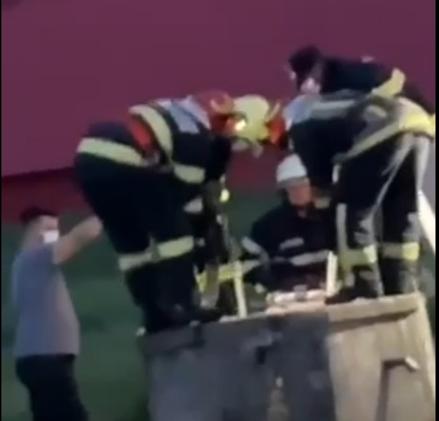 VIDEO Un bărbat dat dispărut de la sfârșitul anului trecut a fost găsit decedat într-o fântână din Volovăț