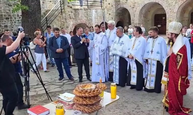 Gheorghe Flutur: „Mă rog să prind eu în viață când se va reface Mitropolia Bucovinei la Suceava pentru că merităm”