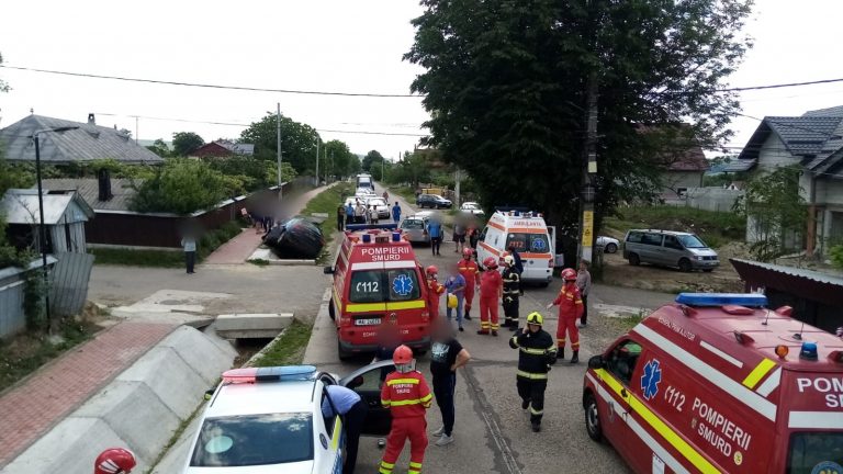 FOTO Un șofer din Preutești, care nu a dat prioritate într-o intersecție, a produs un accident cu trei răniți, la Dolhești