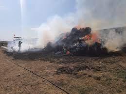 Un incendiu a izbucnit la o stână din Breaza