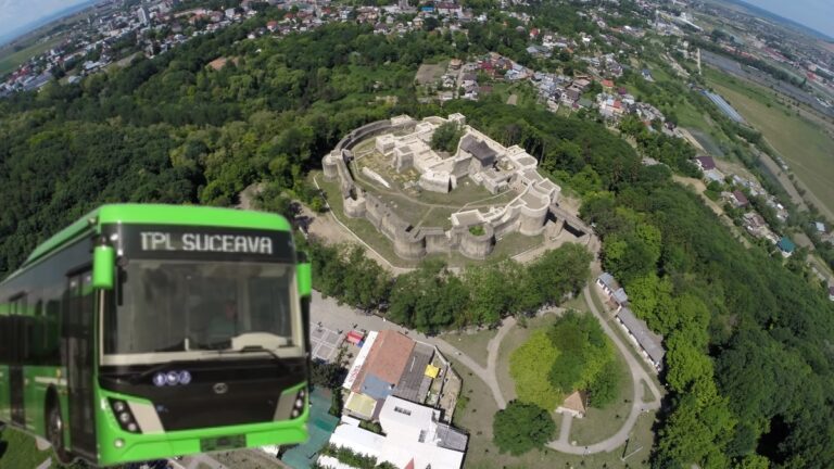 Transport public între centrul municipiului Suceava și Cetatea de Scaun asigurat în luna august datorită numeroaselor evenimente organizate acolo