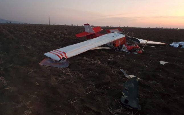 Un avion de mici dimensiuni s-a prăbușit la Hurjuieni. Două persoane și-au pierdut viața