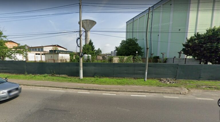 O angajată de la fabrica de lapte Bucovina a ajuns la spital cu arsuri pe față de la acidul sulfuric dintr-un butirometru